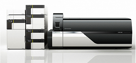 Liquid chromato-mass spectrometer LCMS-8060, triple quadrupole